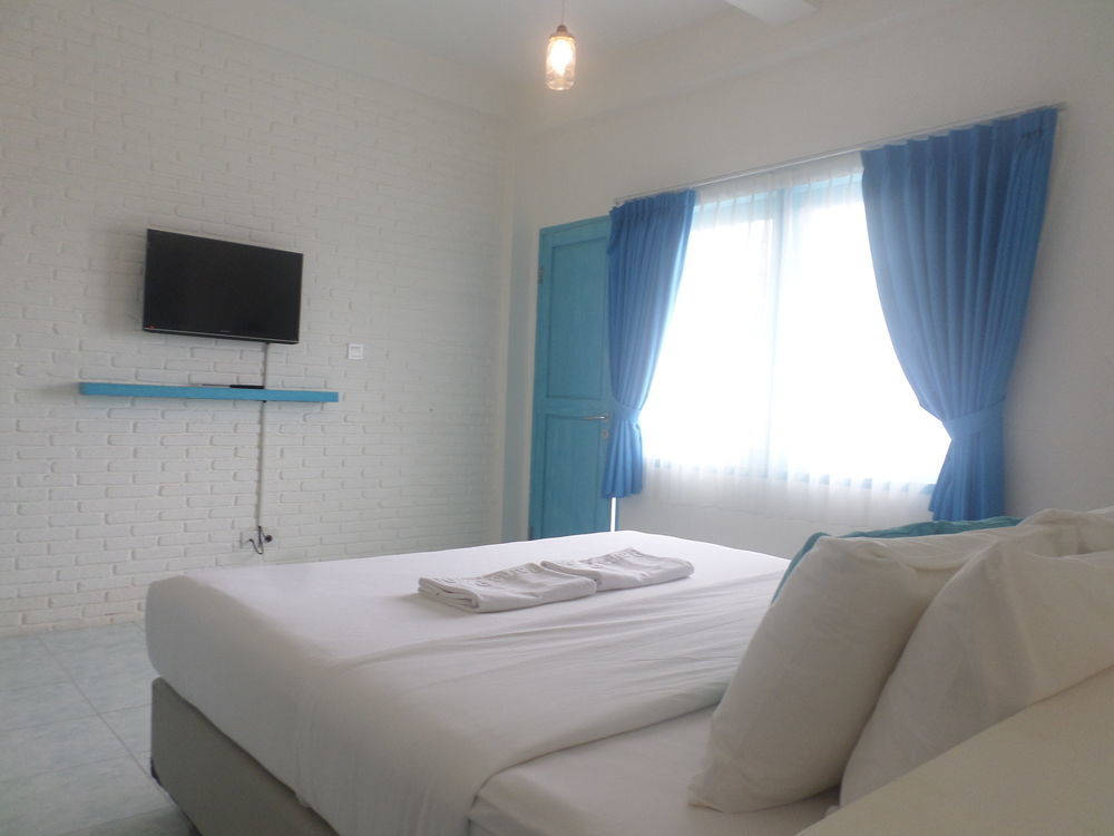 Paras Paros Marina Hotel