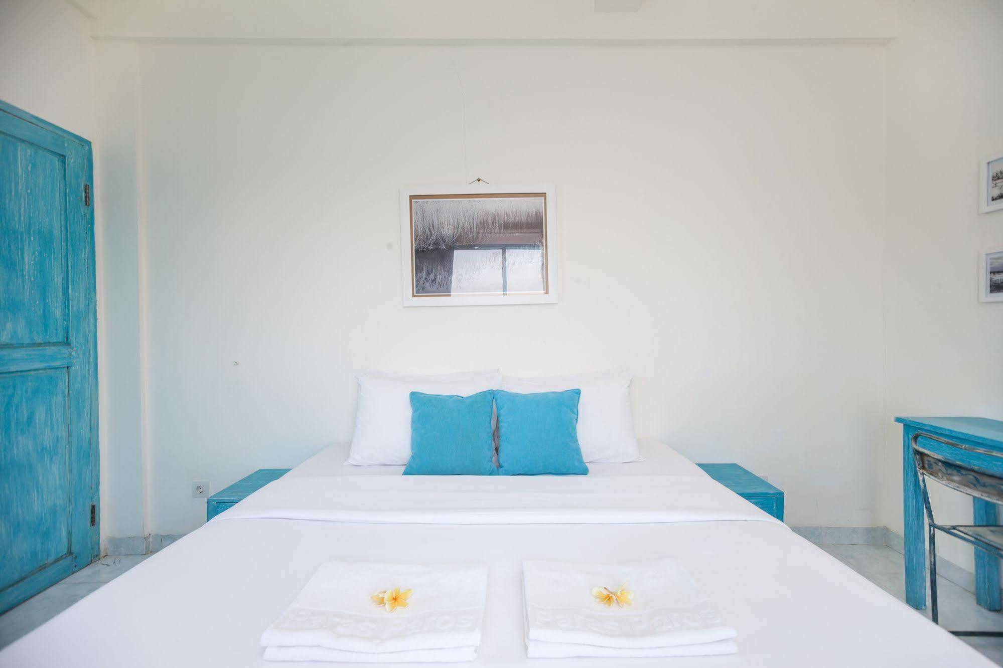 Hotel Paras Paros Marina