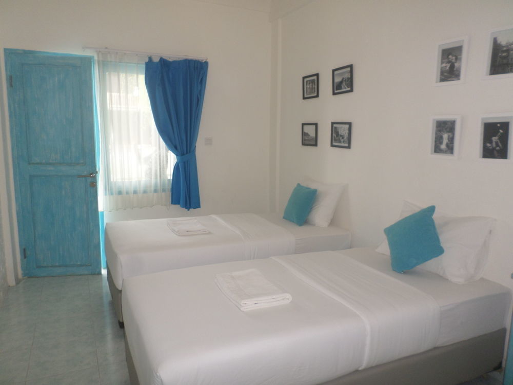 Paras Paros Marina Hotel